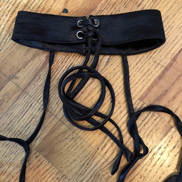 Silky Bralette with Neck Piece - Picture 2 of 3